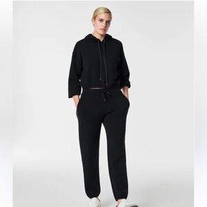Spanx Set Women's Black Hoodie and Jogger Pants